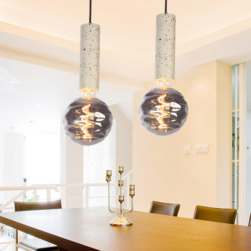 Style simple orbe pendentif léger verre fossette 5 "W 1 lampe à suspension légère avec déco de tube gris / blanc pour boutique en tissu