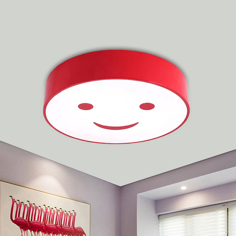 Plafonnier LED rond avec visage souriant pour enfants, en acrylique, rouge/jaune/bleu, proche du plafond, pour la maternelle