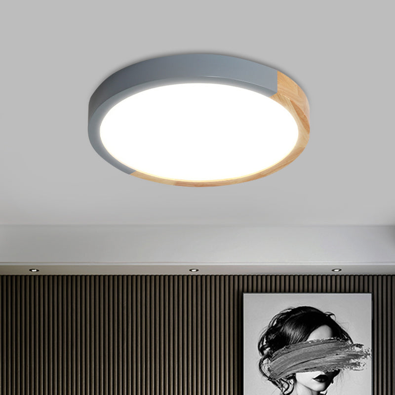 Circular Close to Ceiling Lighting Modernist Metal 12"/15"/19" Wide LED Flush Mount Light in Beige
