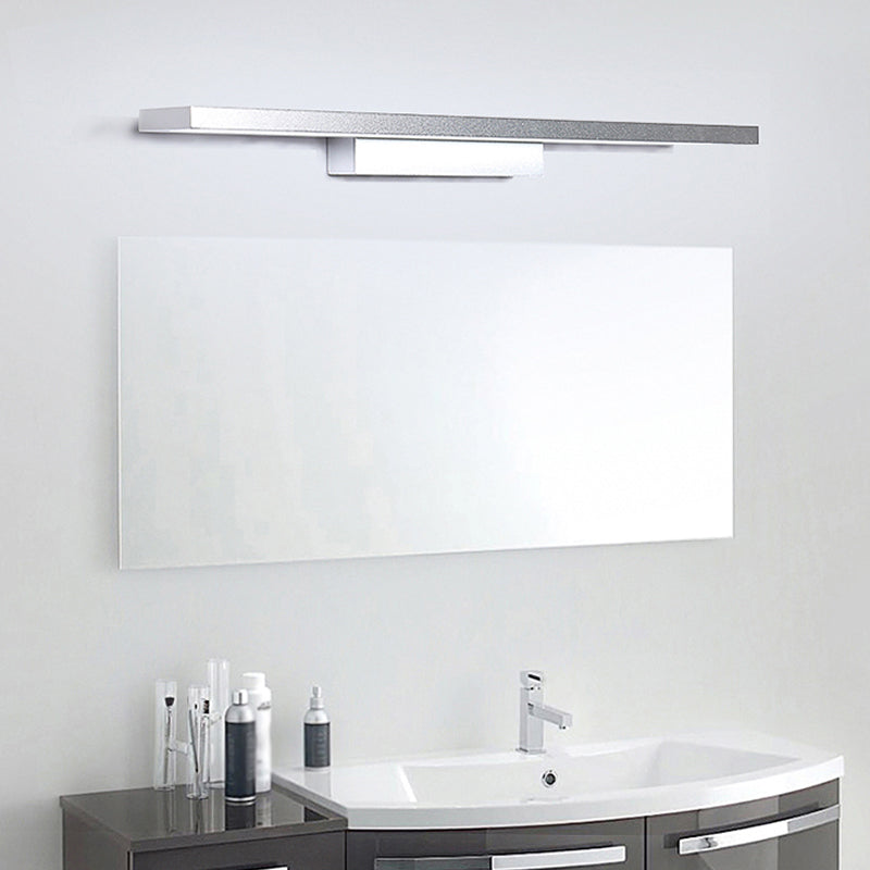 Modernist Elongated Vanity Lighting Ideas Metal LED Bathroom Wall Sconce in Black/Silver, 16"/23.5" L