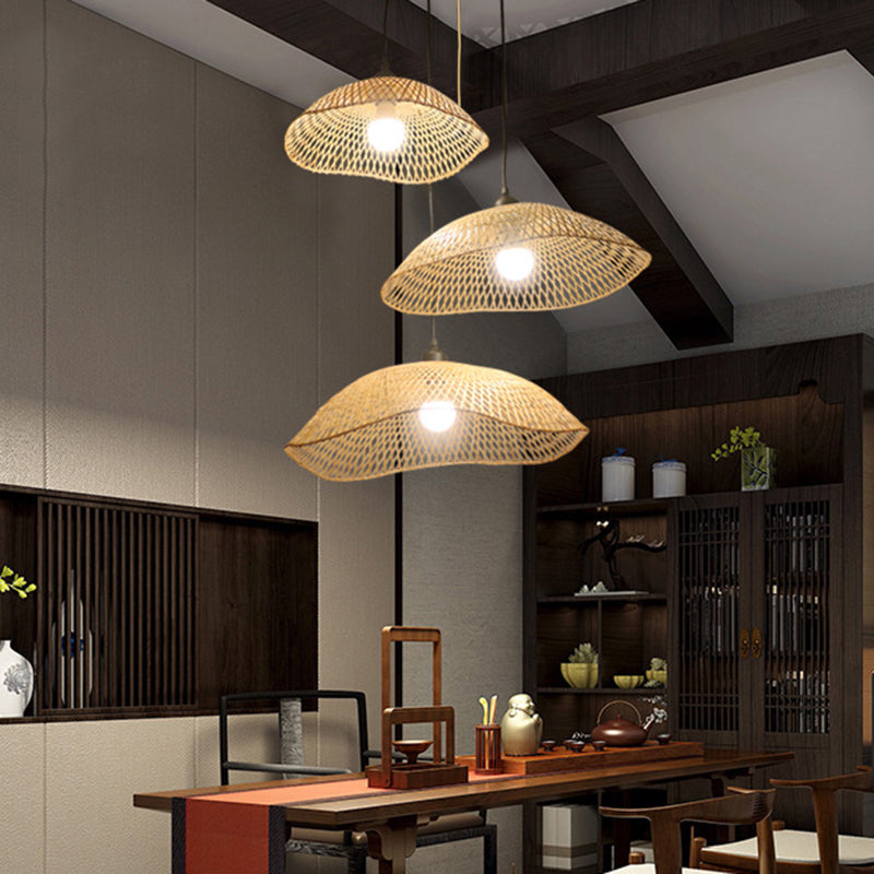 Beige Wavy Dome Cluster Anhängerlampe DOft 3 Lampen Bambus -Federung Licht für Esszimmer