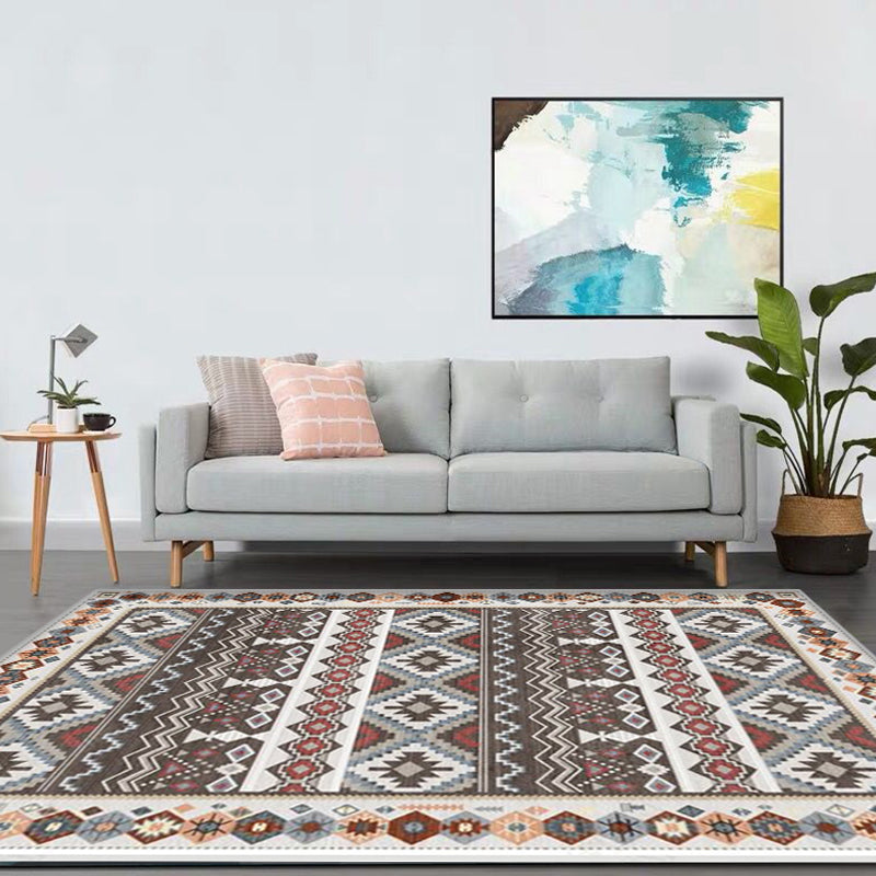 Red Tribal Pattern Rug Polyester Bohemian Rug Washable Anti-Slip Backing Area Rug for Decoration