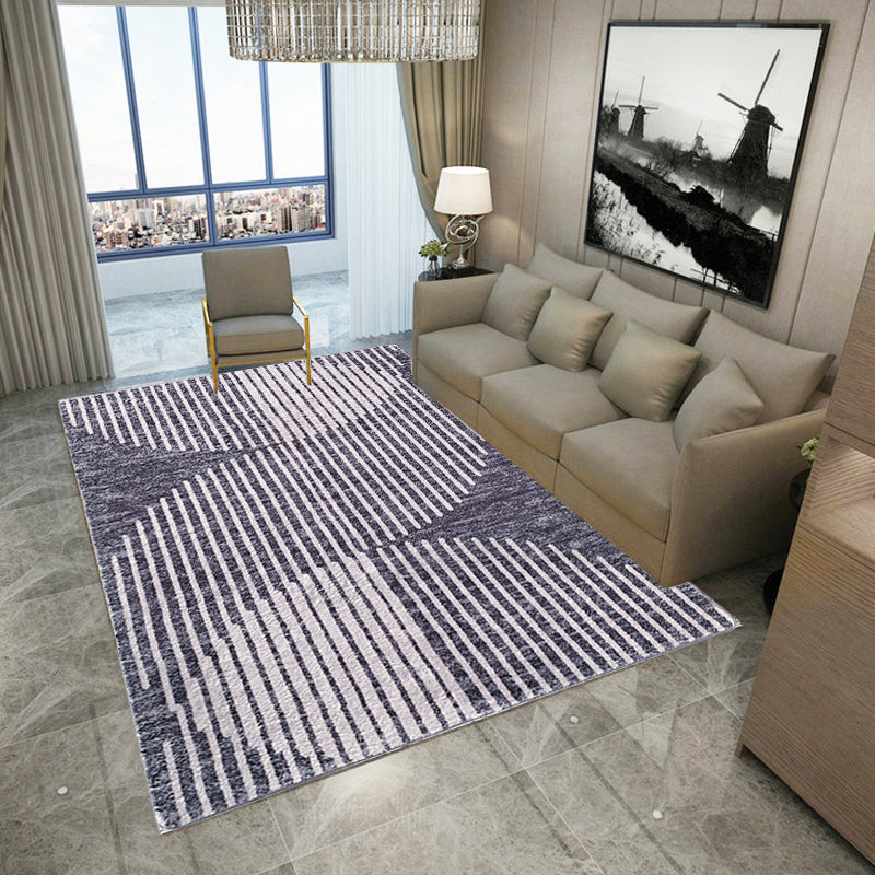 Black Stripe Pattern Area Rug Polyester Modernist Rug Washable Anti-Slip Backing Rug for Decoration