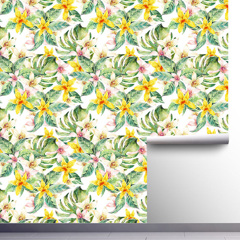 Green and Yellow Modernism Wallpaper 29.1 sq ft. Blossoming Flower Wall Covering for Accent Wall
