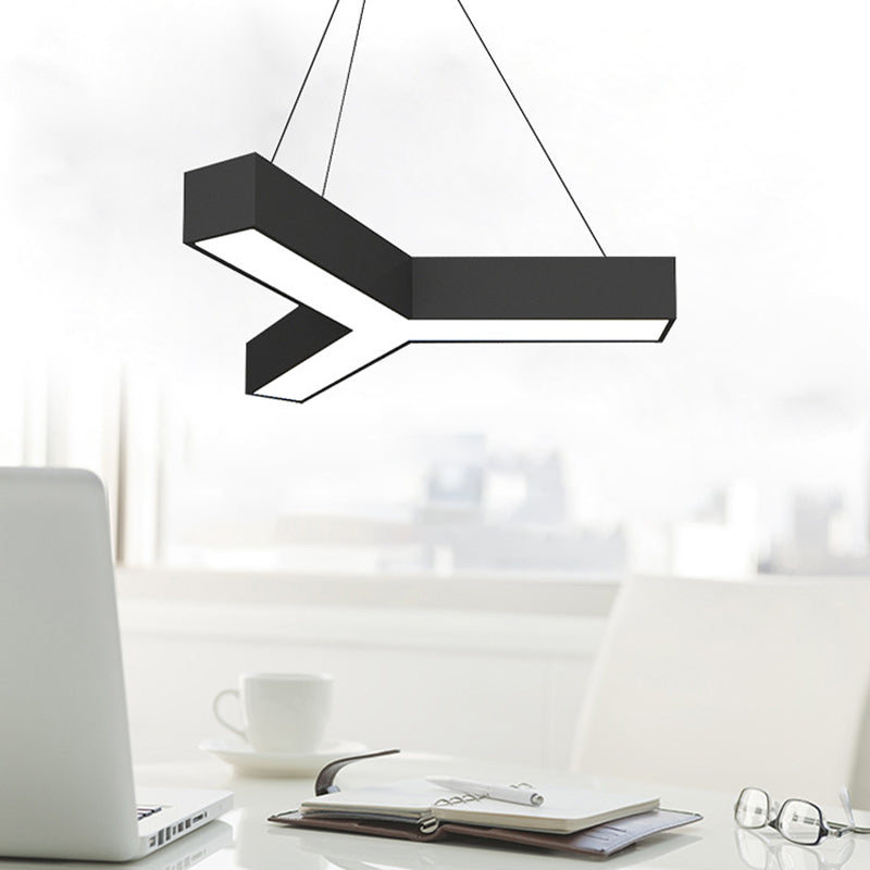 Plafond en forme de Y Kit d'éclairage à LED de gymnase moderne en aluminium moderne en noir / blanc, 14 "/ 18" /24,5 "W