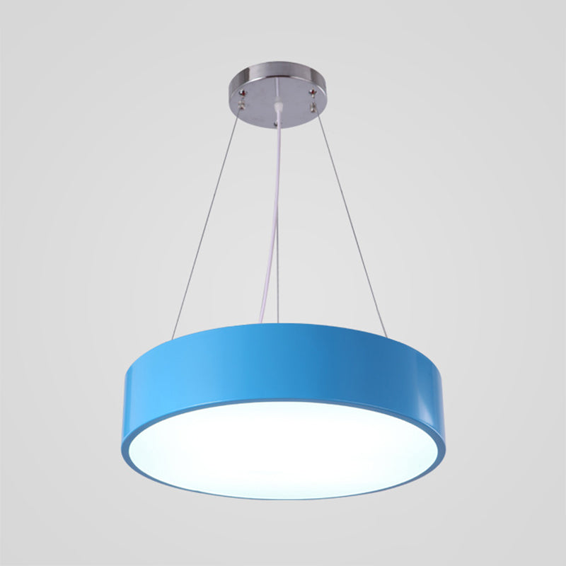 Macaron trommelvormige hanglamp metaal kinderschool led hangende verlichtingsarmatuur in rood/geel/groen, 16 "/19.5" dia