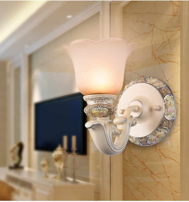 1 hoofdbloemmuurlicht traditionele roze opaline glazen wand gemonteerde lamp voor salon