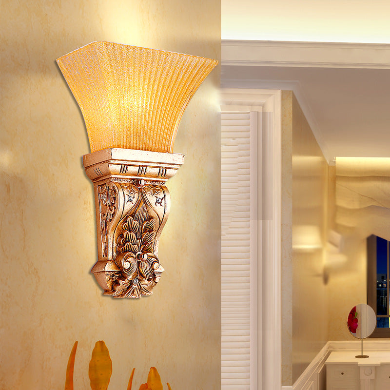 Gold 1-Head Wall Mount Lamp Loft Style Amber Fluted Glass Trapezoid Wall Lighting Fixture