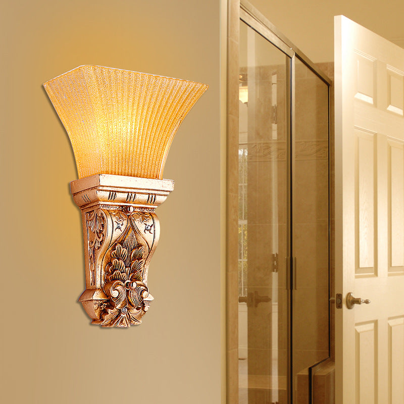 Gold 1-Head Wall Mount Lamp Loft Style Amber Fluted Glass Trapezoid Wall Lighting Fixture