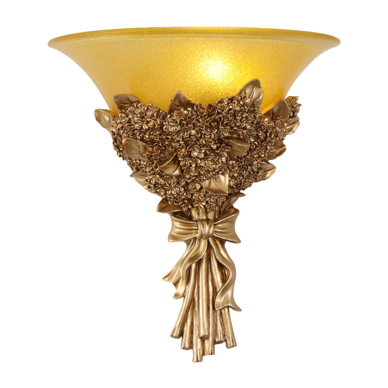 Wandleuchte im Vintage-Stil, breite Glocke, 1 Licht, Bernstein/Milchglas, Blumenstrauß-Wandleuchte in Gold/Mehrfarbig