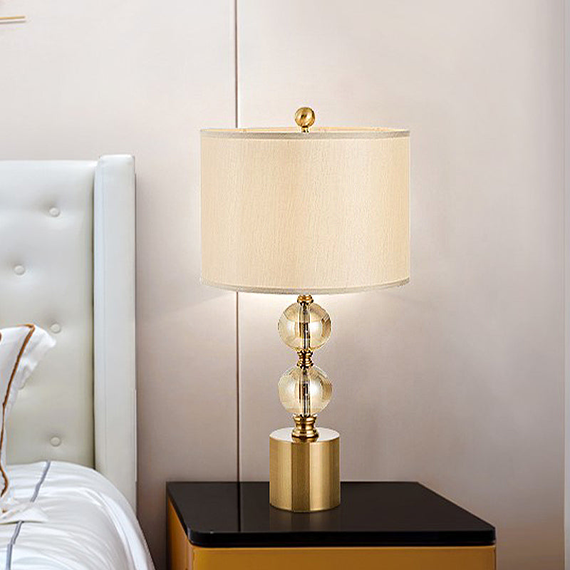 1 Kopfnachtlampe Klassische Schlafzimmer Kristall Nachttisch Licht mit runden Stoffschatten in Messing