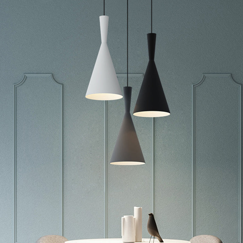 Entonnoir en cluster Light Light Nordic Aluminium 3 têtes d'éclairage de suspension blanc-gris-blanc avec canopée ronde / linéaire