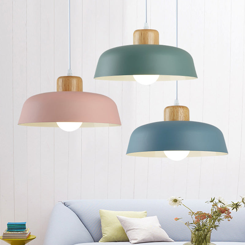 Bowl Shade Restaurant Pendant lampe Métallique 1 Macaron Macaron Lumière en rose / bleu / jaune avec bouton de bois