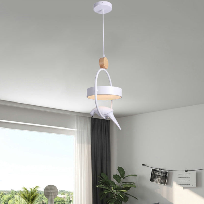 Ellipse de style nordique Lampe suspendue en métal monocysine simple Éclairage avec décoration d'oiseaux et teinte ronde en blanc / gris / vert