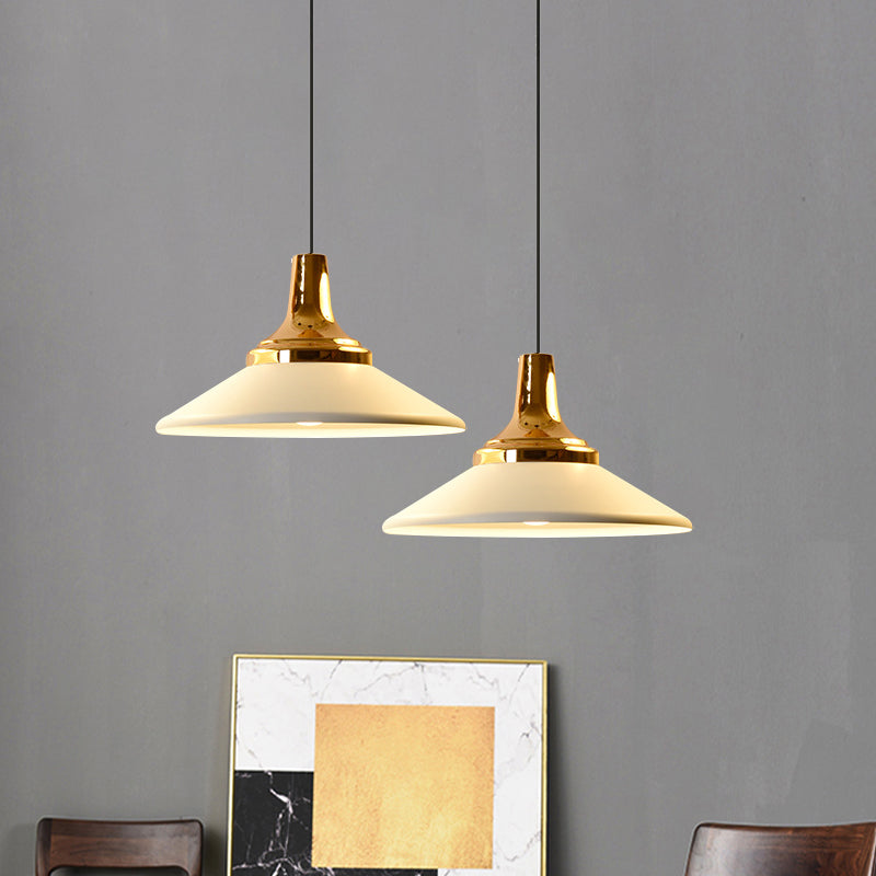 Accesorio de iluminación colgante cónico/cónico Aluminio Lámpara de techo negro/blanco de 1 luces para comedor para comedor