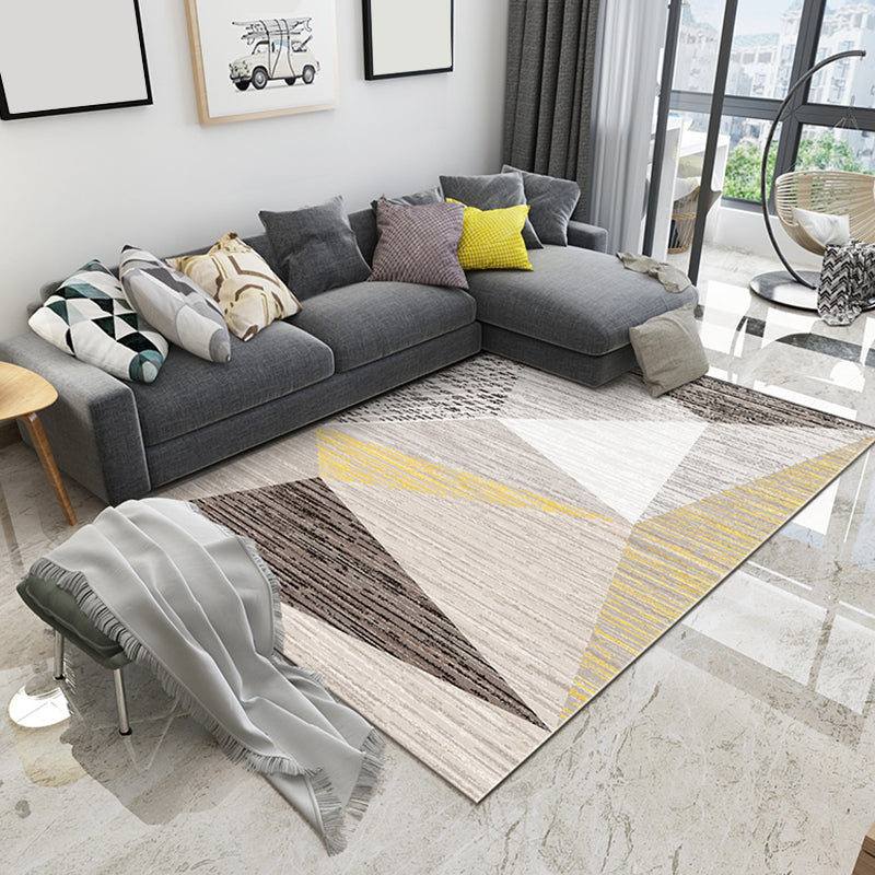 Soft Color House Interior Rug Modern Pencil Sketch Geometric Print Carpet Polyester Stain-Proof Anti-Slip Rug