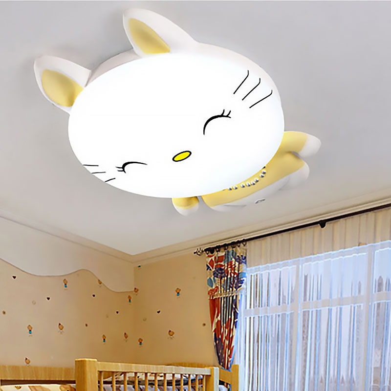 Jaune Smiling Kitten Flush Ceiling Light Animal Acrylique Ceiling Lamp for Child Bedroom