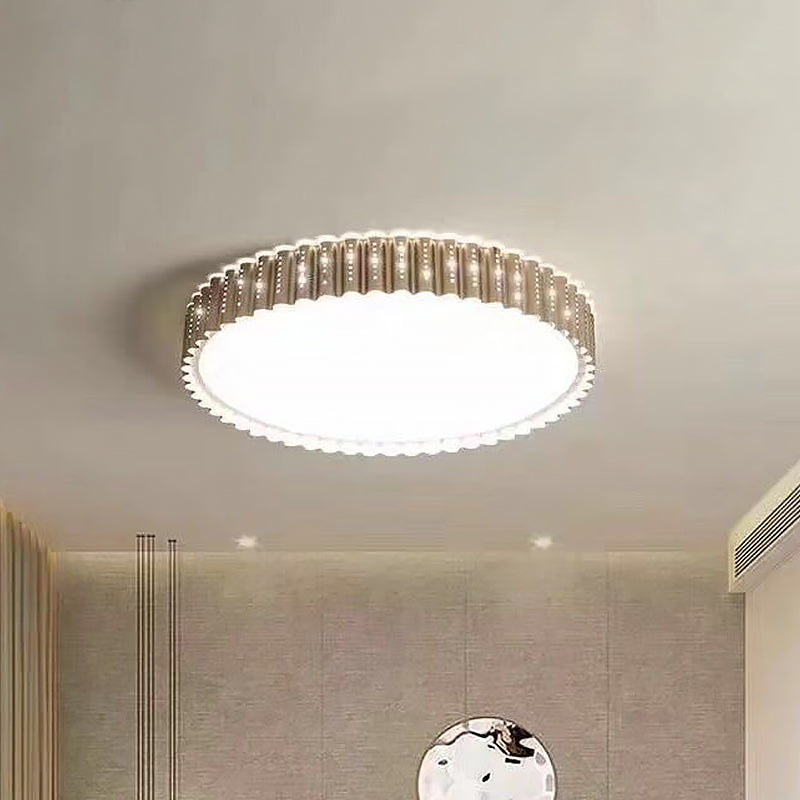 Square/Flower/Rectangle Flush Mount Light Modern Iron Gold LED Flushmount Ceiling Lamp in Warm/White Light with Circle Cutouts