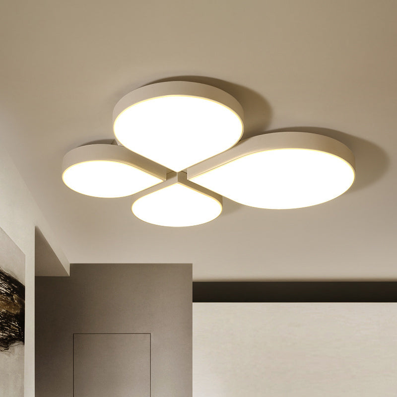 4-Leaf Clover LED Ceiling Lighting Minimalist Acrylic Black/White Flush Mount Light in Warm/White Light, 20.5"/23.5" Wide