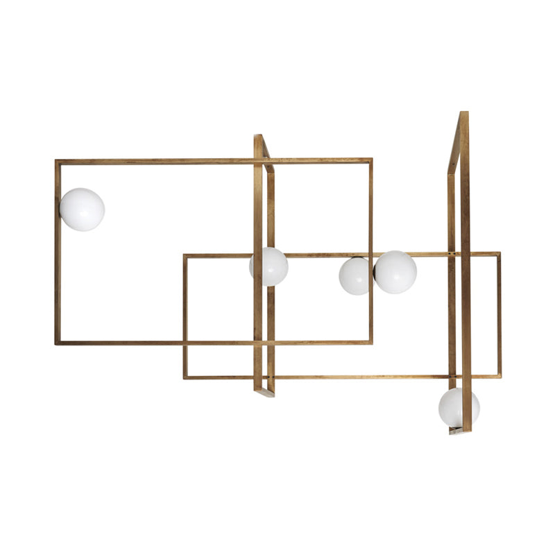 Neuartige postmoderne 5-flammige, halbbündige, goldfarbene, ineinandergreifende, rechteckige Deckenlampe mit kugelförmigem weißem Glasschirm