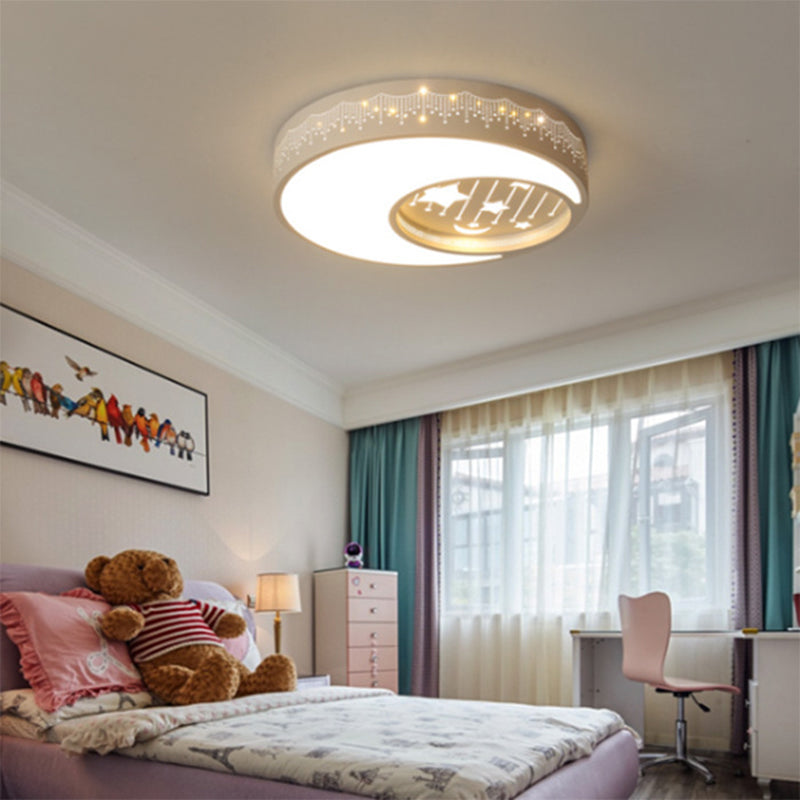Lámpara de techo empotrada para dormitorio de niños Moon con lámpara de techo LED romántica de metal en forma de estrella en blanco