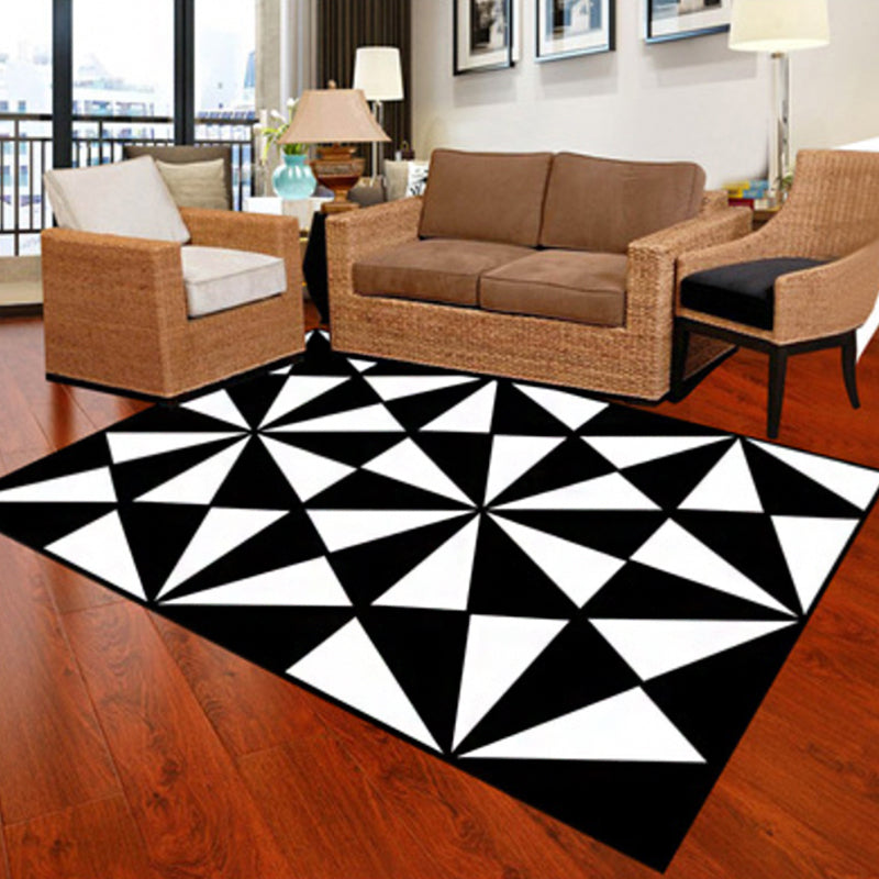 Modernist Geometric Pattern Rug Black Polyester Rug Non-Slip Pet Friendly Washable Are Rug for Bedroom