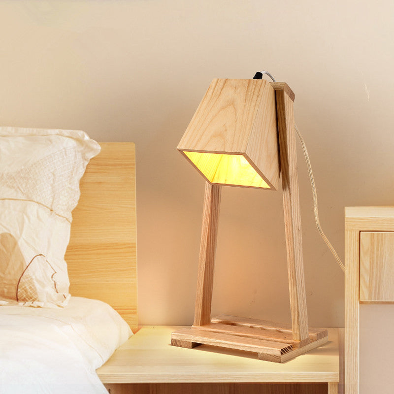 Hölzernes Trapeznachtlicht Nordic 1 Head Tischbeleuchtung mit Lagerregal in Beige