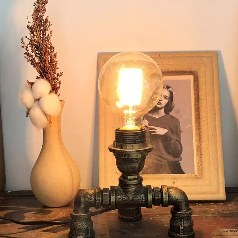 Bronze Single-Bulb Table Light Warehouse Style Iron 3-Leg/4-Leg/Sitting Robot Nightstand Lamp with/without Cage Guard