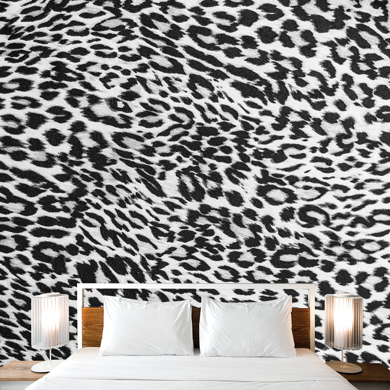 Full Size Photography Modern Mural Wallpaper with Animal Skin Pattern in Light Color