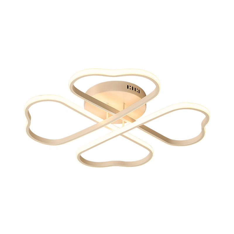 Herzförmige Acryl-Unterputzleuchte Minimalismus 18"/23"/28" W weiße LED-Deckenbeleuchtung in warmem/weißem/3-Farben-Licht