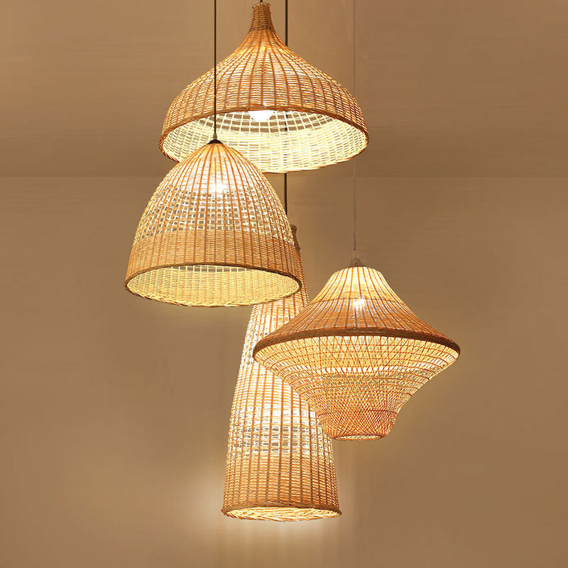 Chinese Gourd/Basket Shaped Drop Pendant Bamboo Woven Single-Bulb Dining Room Suspension Lamp in Beige