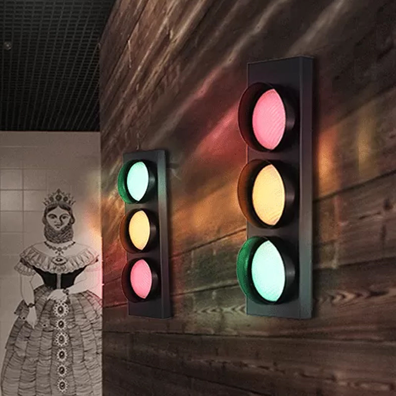 Montano a forma di traffico metallico Luce a parete Luce moderna a 3 luci Disconce da parete in nero per corridoio