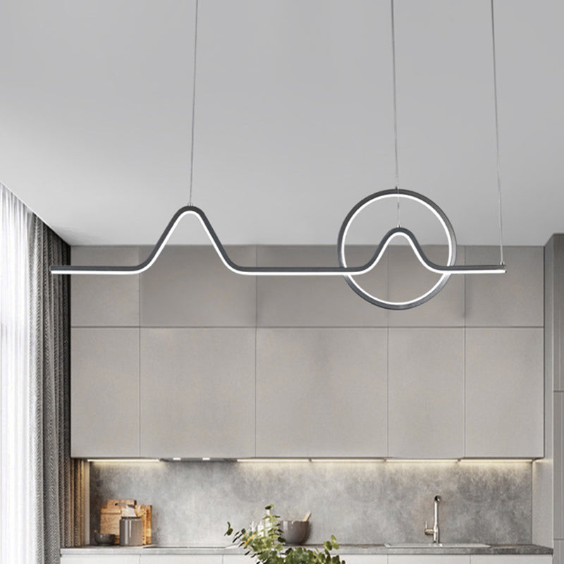 Montagne e sole a sospensione lineare sospeso semplice sala da pranzo acrilico Luce a soffitto a LED in nero/oro, luce calda/bianca