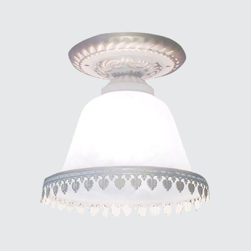 Opal Glass Bell Small Massimale Lampada Farmhouse 1 - Light Corridoio Flush Montato Light con Trim in Bianco