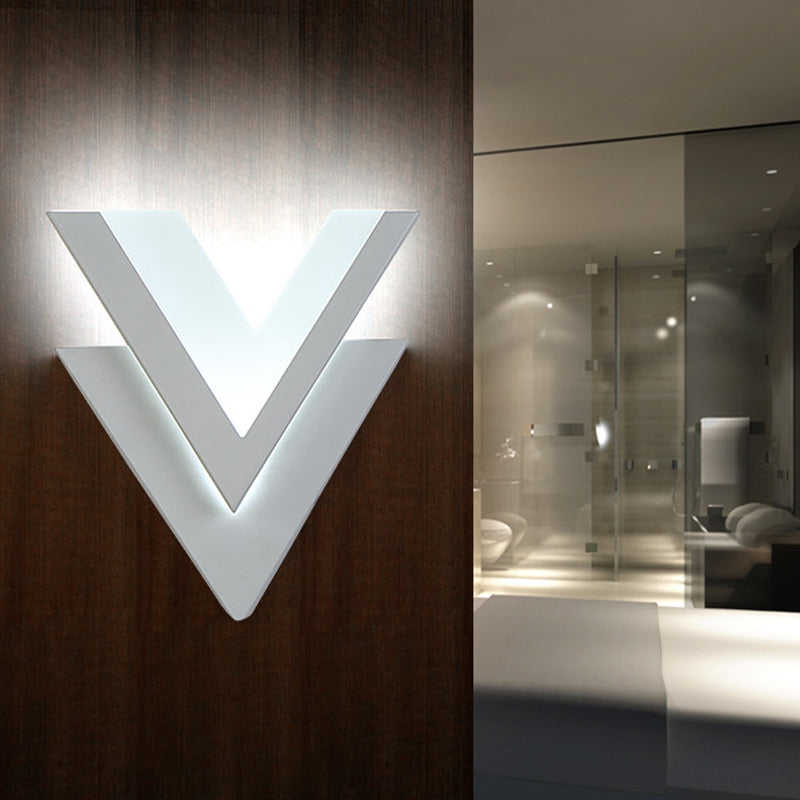 Modern Style Double-V Sconce Metallic Stairway LED Wall Mount Light Fixture in Warm/White Light