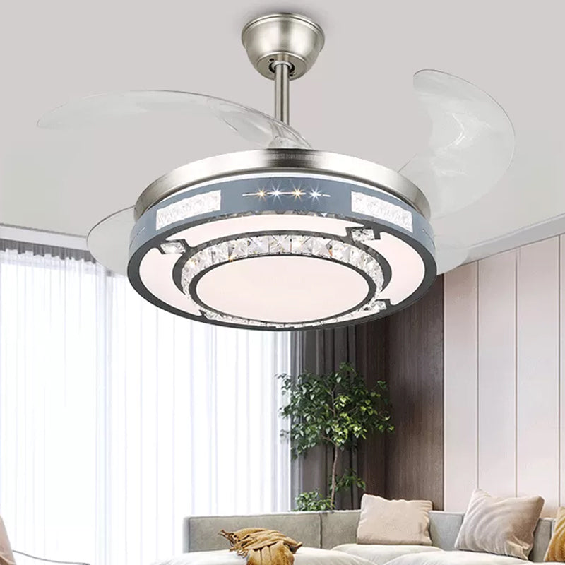 Runde Hanging Lüfterlampenlampe Moderne Kristall 19 "breites LED Silber Semi Flush Mount Light, 4 Klingen