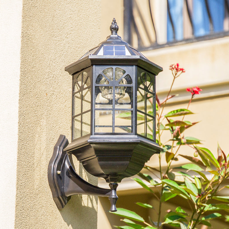 Clear Glass Black/Brass Solar Wall Lighting Faceted Traditional LED Lantern Wall Sconce for Outdoor