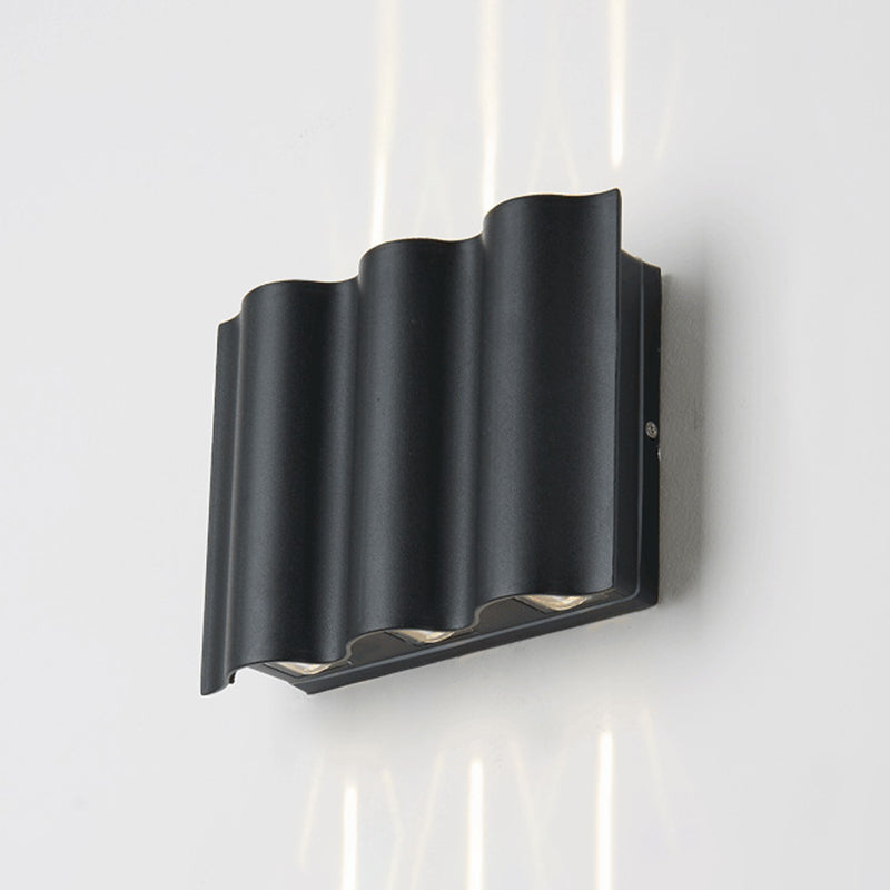 2/4/6-licht Patio LED SCONCE LAMP MODERNE ZWART BLACK MOUNT Wandlicht met golvende metalen schaduw, warm/wit licht