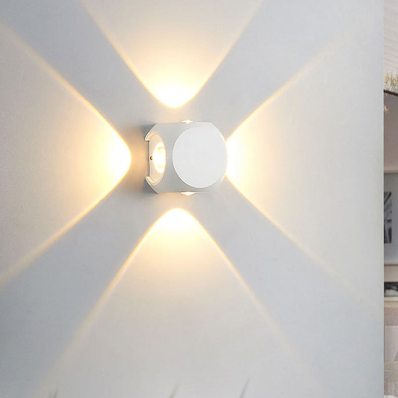 Mini Cube Wall Washer Sconce Nordic Aluminum 2/4-Head Living Room LED Wall Lamp in Black/White