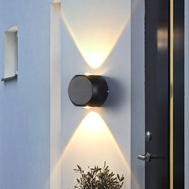 Mini Cube Wall Washer Sconce Nordic Aluminum 2/4-Head Living Room LED Wall Lamp in Black/White