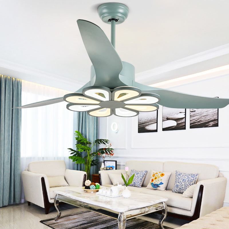 50 "breite acrylgeometrische halbflütige leichte modernistische LED -Lüfterlampe, 5 Klingen
