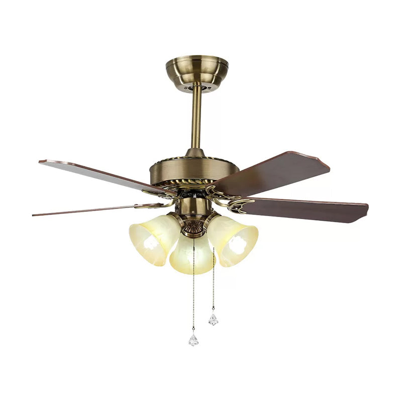 42 "largeur 3-Light Bell Semi Flush Mount Farmhouse Finition Gold Verre givré 3 lames Plafonde Fan Fan Laut avec chaîne de traction