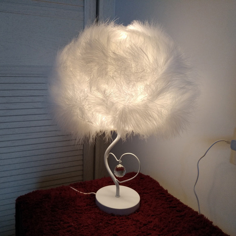 Lampada da tavolo da nuvola di piume Romantico Nordico 1 Bulbo Night Light With Crystal Accent