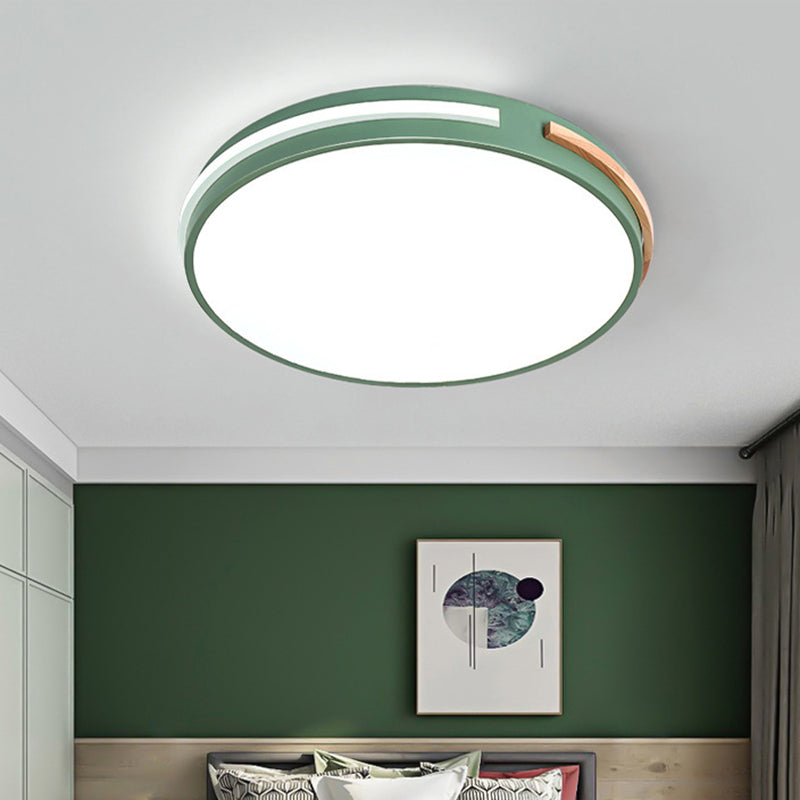 Acrylic Round Flush Mount Lamp Modernist LED Close to Ceiling Lighting for Bedroom