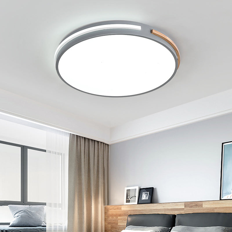 Acrylic Round Flush Mount Lamp Modernist LED Close to Ceiling Lighting for Bedroom