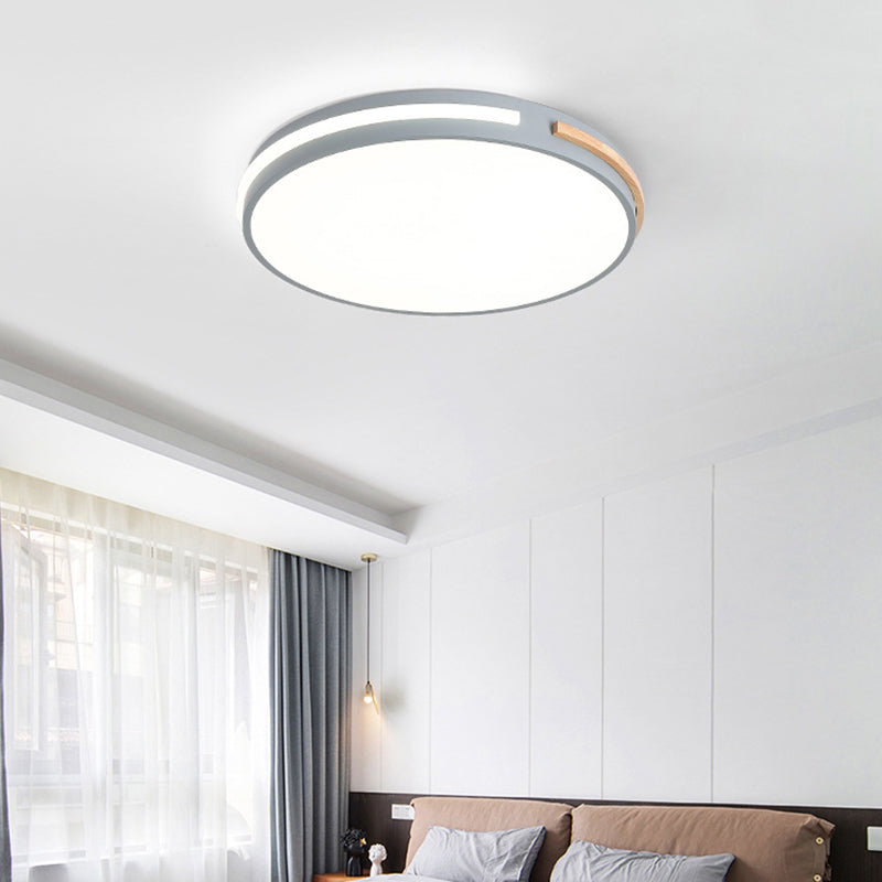 Acrylic Round Flush Mount Lamp Modernist LED Close to Ceiling Lighting for Bedroom