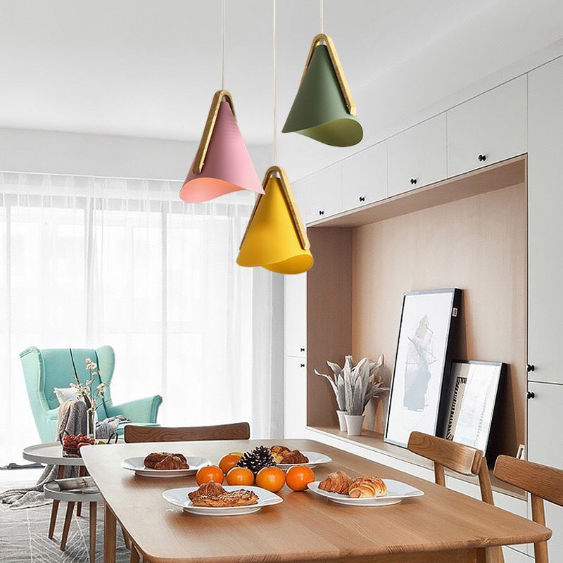 3 lichten eetkamer multi plafondlampje eenvoudige witte golfvorm hangerverlichting met kegel metalen schaduw