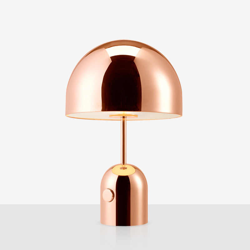 Lampada da pranzo a 1 tavolo da pranzo Simple Copper Table Light with Dome Metal Shade