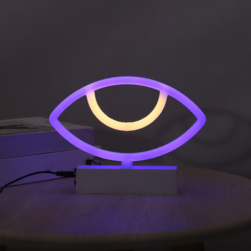 Lumo da tavolo da notte geometrico in plastica moderna LAMPAGNO NOVE BIANCO PER CAMERA PER CAMERA