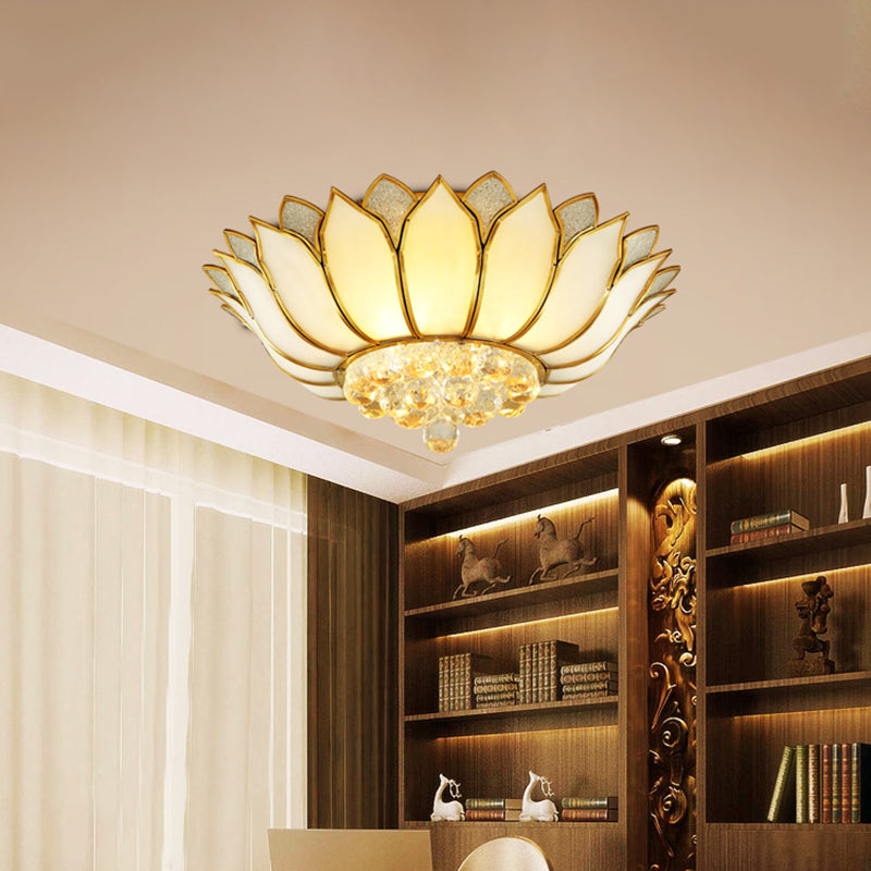 Éclairage semi-monté Lotus en verre givré, plafond de chambre à coucher rurale en laiton avec gouttelette de cristal